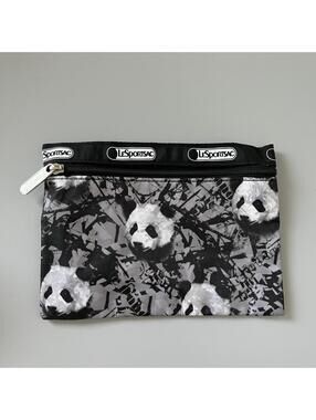 Lesportsac Panda 1zipper Pouch NWOT